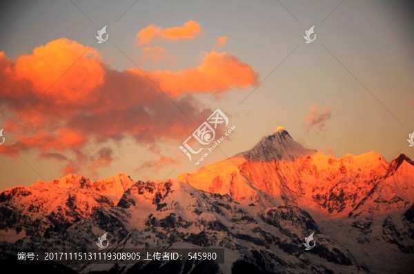梅里雪山