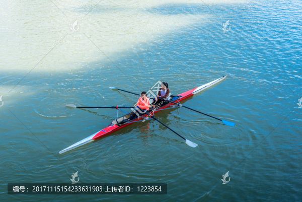 濕地公園湖泊皮劃艇訓(xùn)練