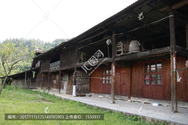 農(nóng)村木屋