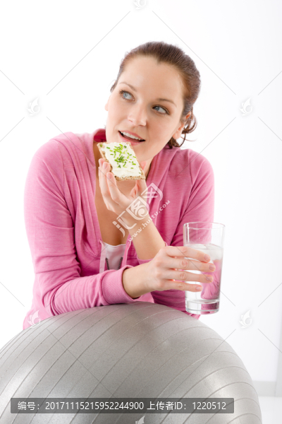 女人