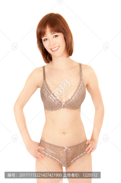 性感內(nèi)衣的美麗的少婦被豁免