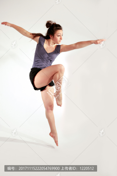 女人