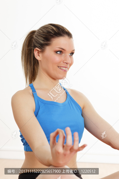女人