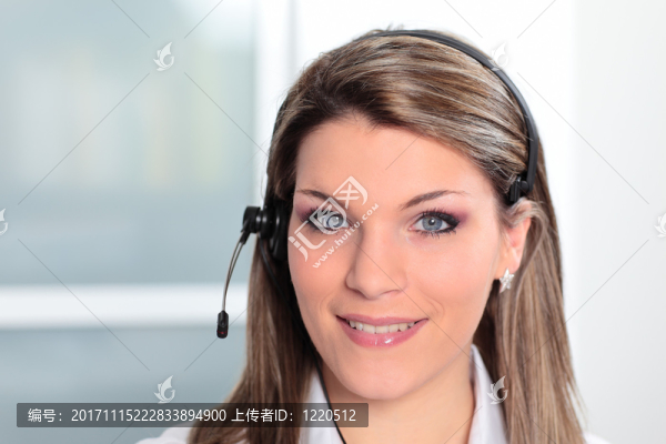女人