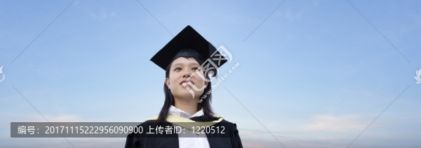 女性的