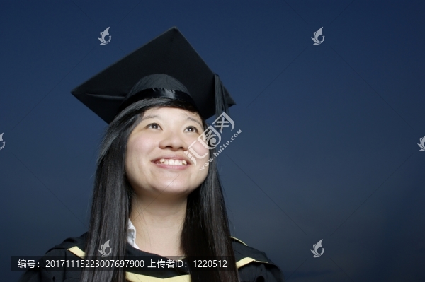 女性的
