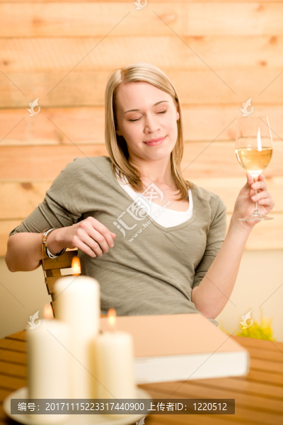 女人