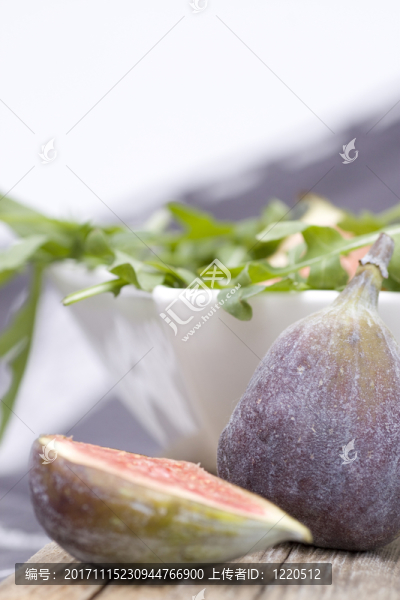 無花果與火箭沙拉
