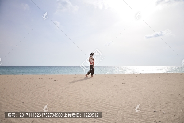 女人