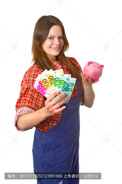 有鈔票的年輕craftswoman