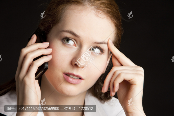 女人