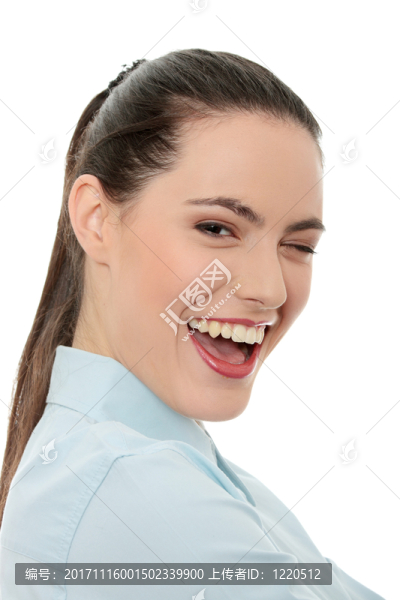 笑