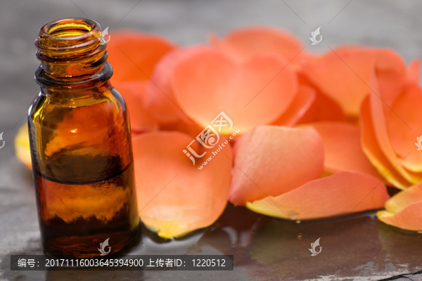 健康護理產(chǎn)品玫瑰油水平