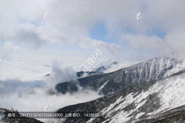 雪山