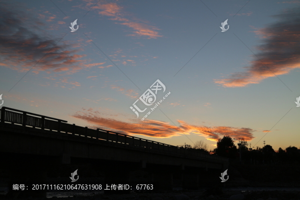 絢麗晚霞