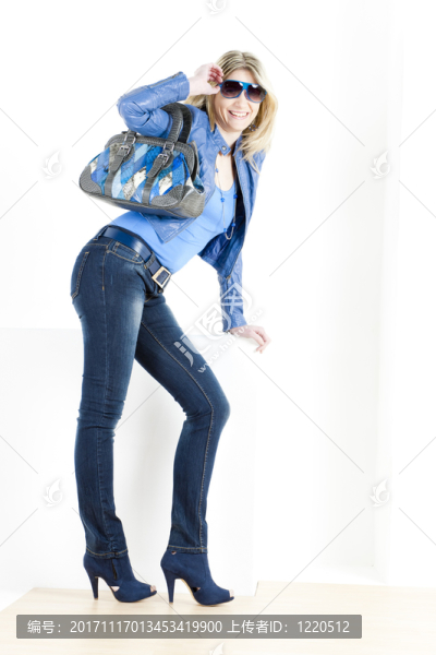 女人