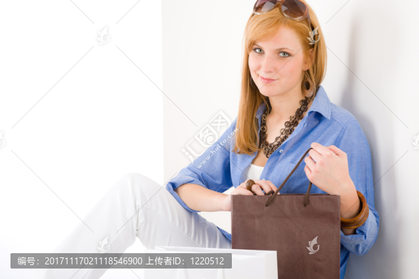 女人