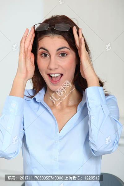 女人