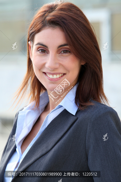 女人