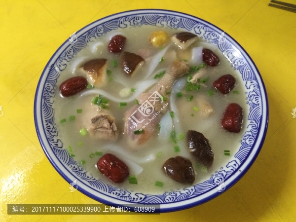 香菇土雞湯