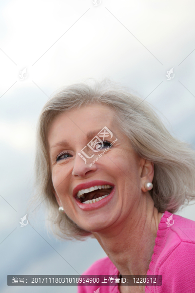 女人