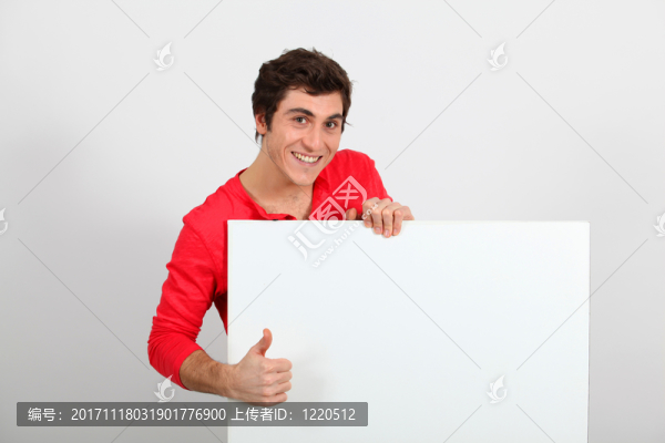 笑