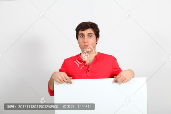 笑