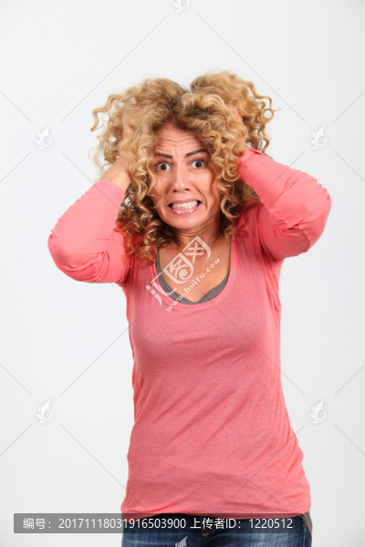 女人