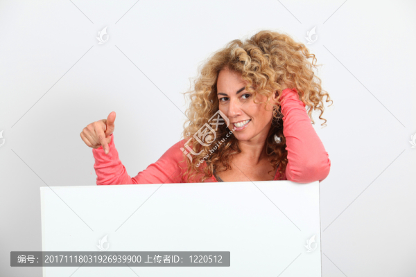 女人