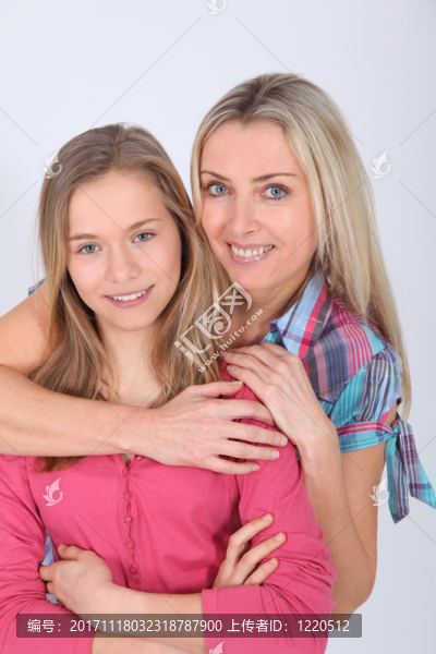 女人