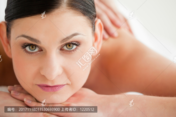 女人