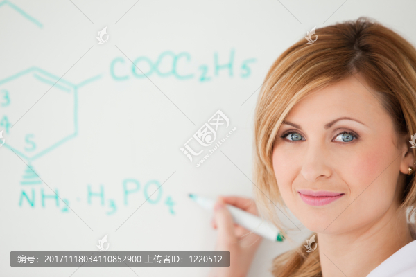 女人