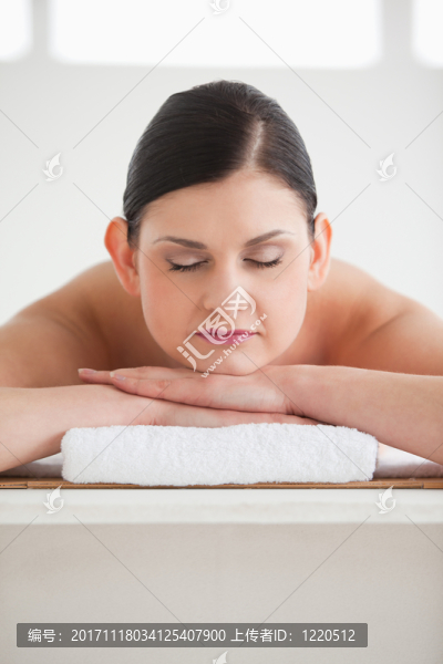 女人