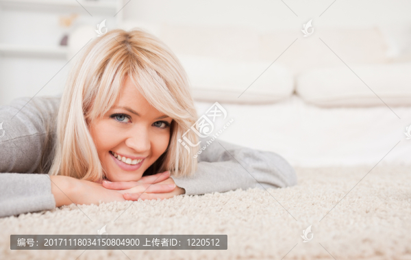 女人