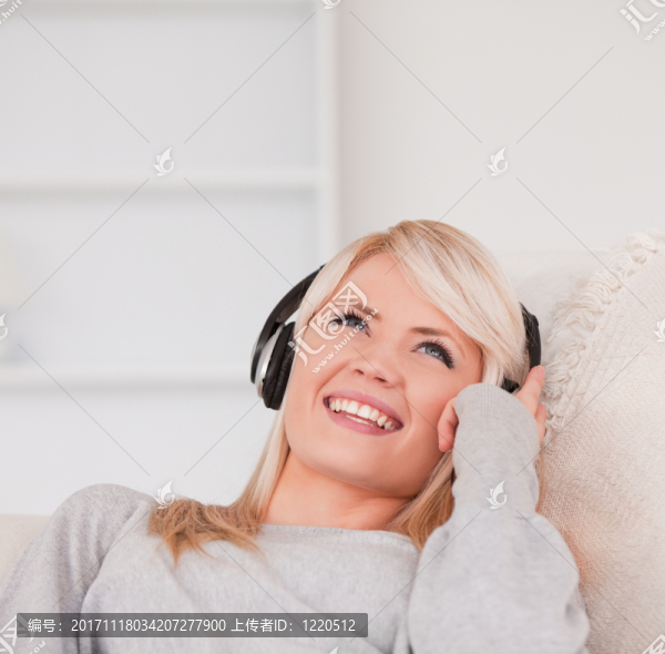 女人