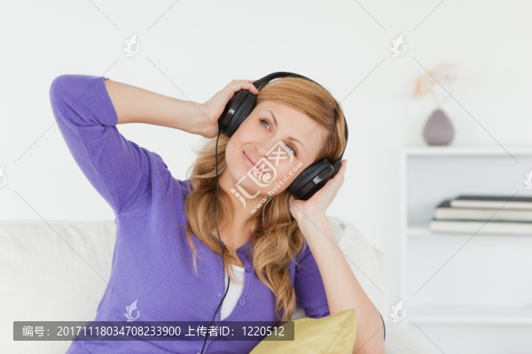 女人