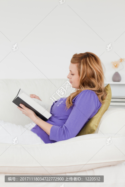 女人