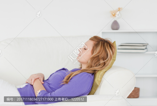 女人