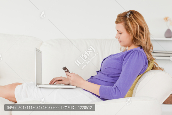 女人