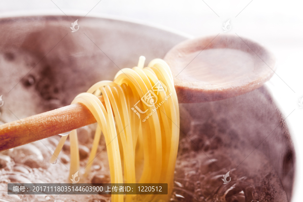 煮意大利面