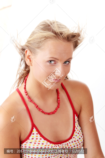 女人