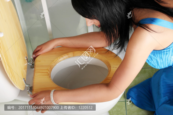 女人