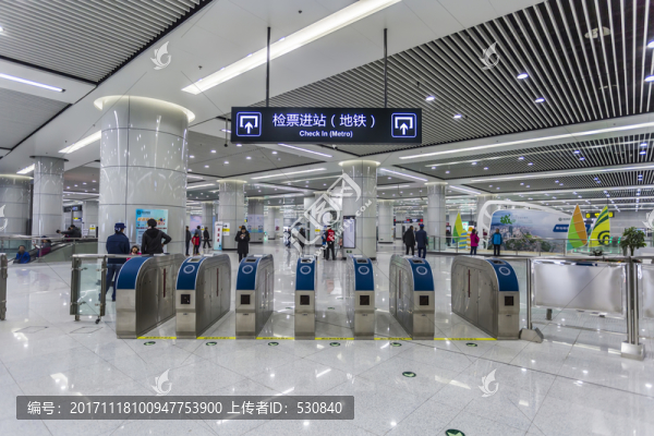 地鐵站出入口閘機