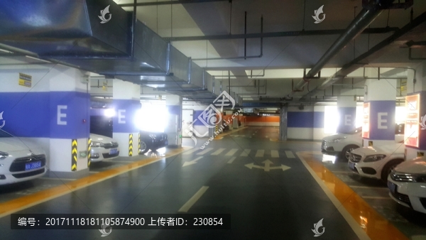 地下停車場,地下車庫