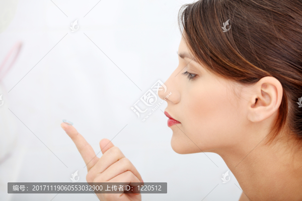女人