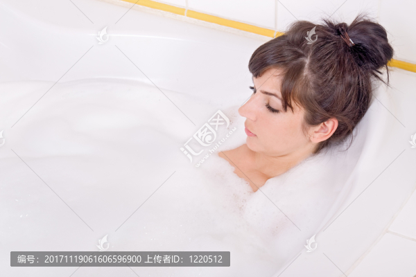 女人