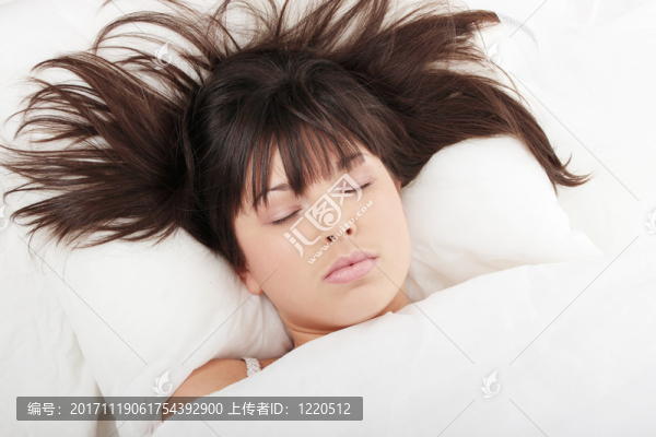 女人