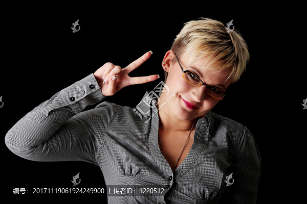 女人