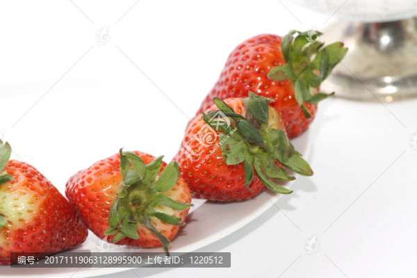 緊密的