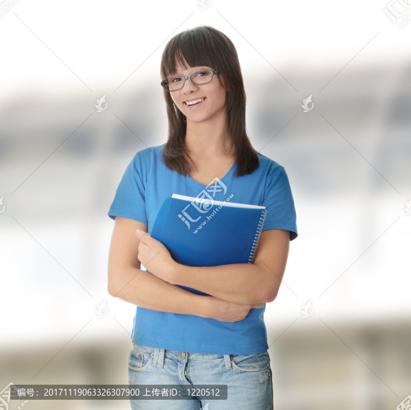 女人
